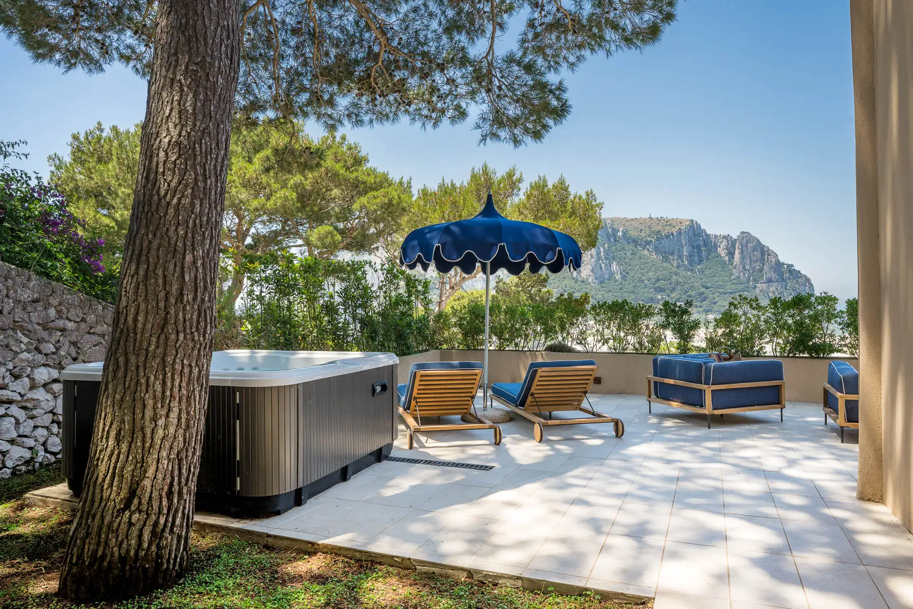 terrazza provata con jacuzzi hotel capri terrazza provata con jacuzzi hotel capri